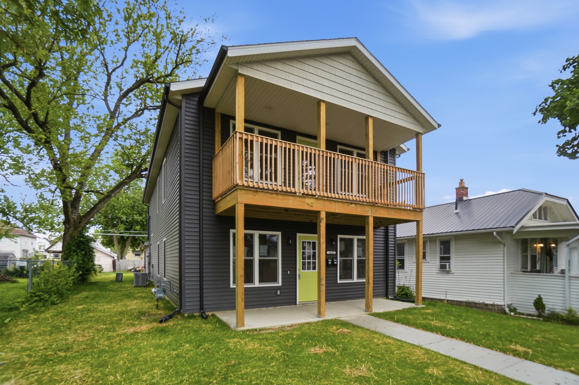 1626 Howell Street - 101